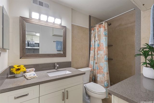 425 Ena Road 405C, Honolulu, HI 96815