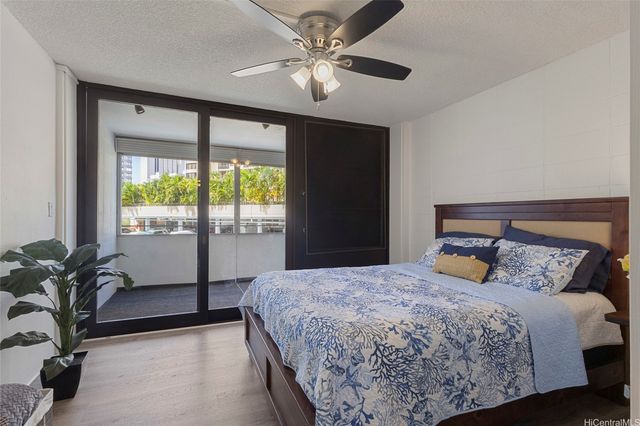 425 Ena Road 405C, Honolulu, HI 96815