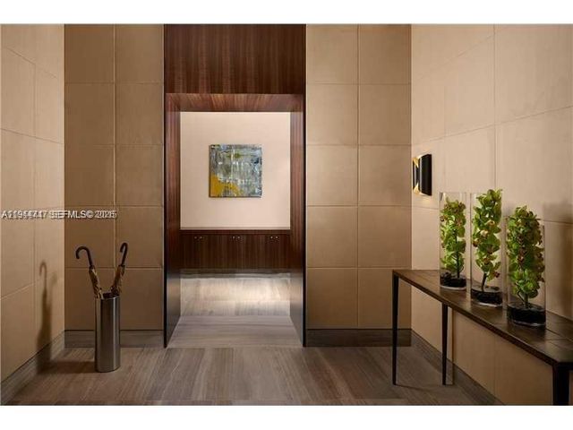 19575 Collins Avenue 12, Sunny Isles Beach, FL 33160