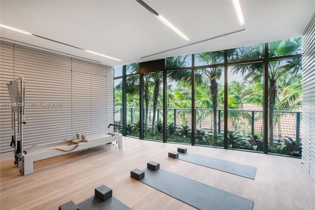 19575 Collins Avenue 12, Sunny Isles Beach, FL 33160