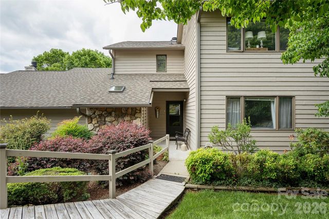 36 Quail Run Circle, Brevard, NC 28712