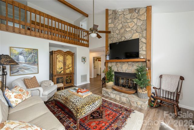 36 Quail Run Circle, Brevard, NC 28712