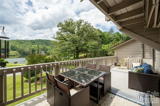 36 Quail Run Circle, Brevard, NC 28712