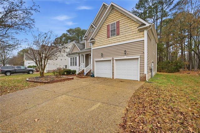 105 Overlook PT, Yorktown, VA 23693