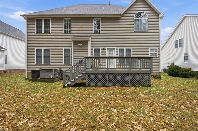 105 Overlook PT, Yorktown, VA 23693