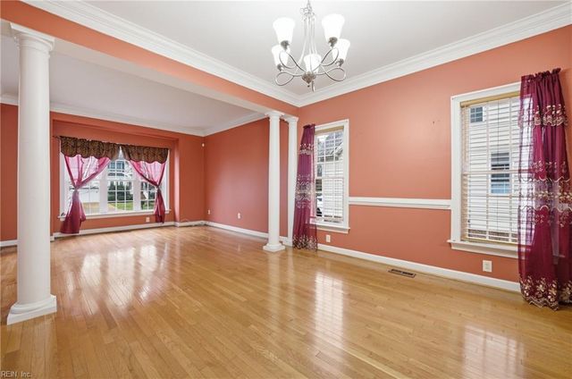 105 Overlook PT, Yorktown, VA 23693