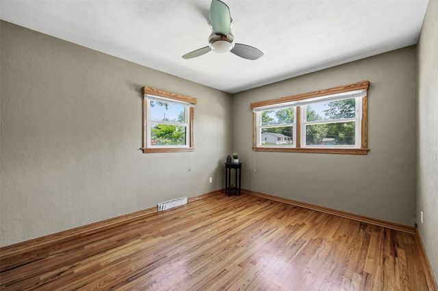 1425 Harold Drive SE, Cedar Rapids, IA 52403