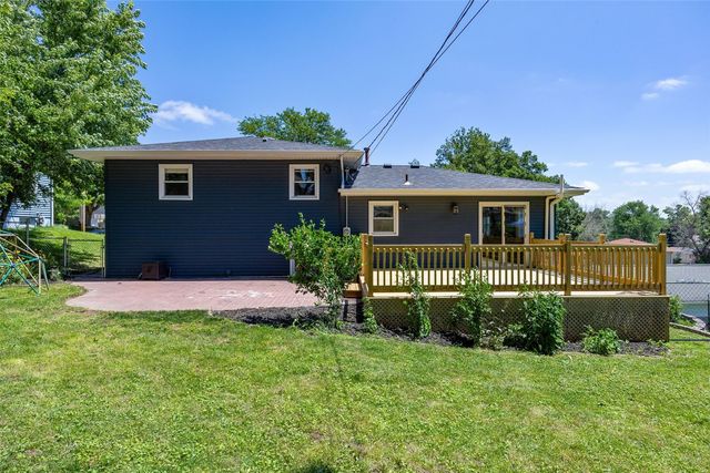 1425 Harold Drive SE, Cedar Rapids, IA 52403