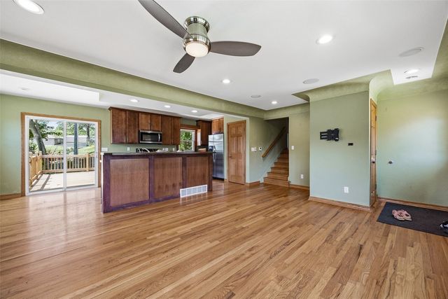 1425 Harold Drive SE, Cedar Rapids, IA 52403