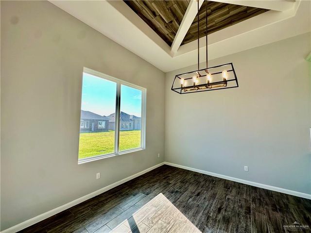 1009 Magnolia Street, Mission, TX 78573