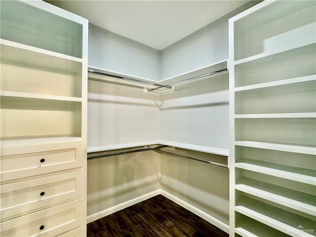 1009 Magnolia Street, Mission, TX 78573