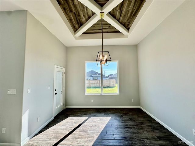 1009 Magnolia Street, Mission, TX 78573