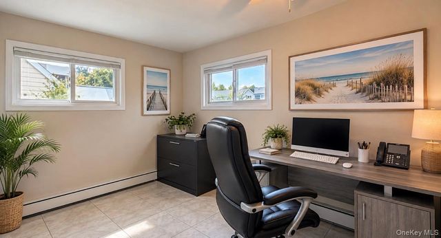 271 Twin Lane E, Wantagh, NY 11793