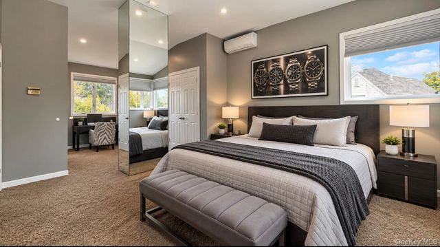 271 Twin Lane E, Wantagh, NY 11793