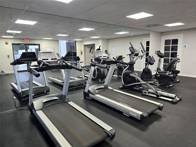 8075 SW 107th Ave 114, Miami, FL 33173