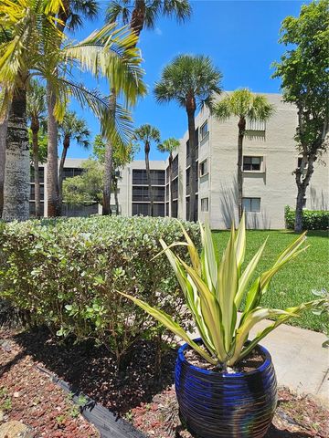8075 SW 107th Ave 114, Miami, FL 33173
