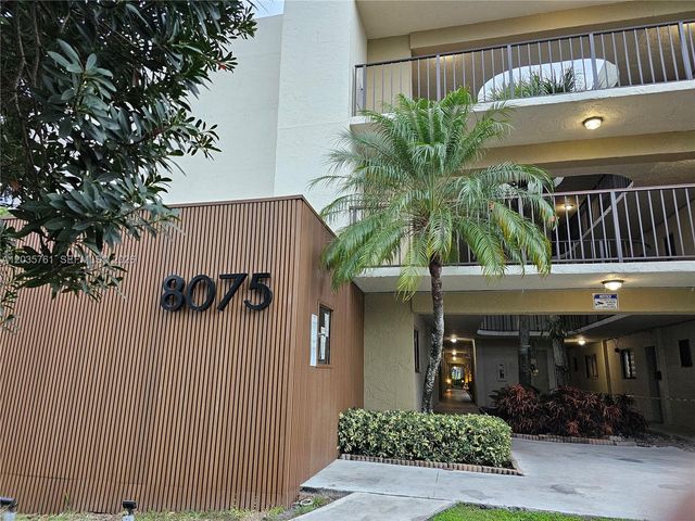 8075 SW 107th Ave 114, Miami, FL 33173