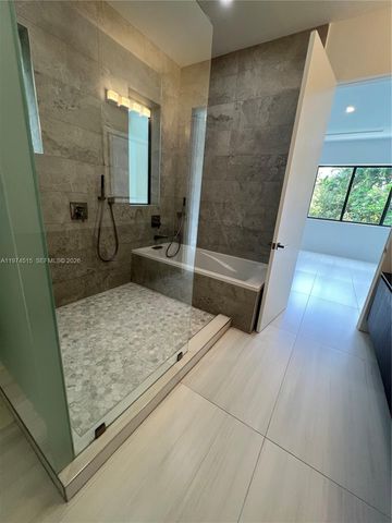 2321 SW 16th Ct left, Miami, FL 33145