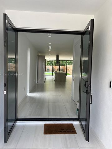 2321 SW 16th Ct left, Miami, FL 33145