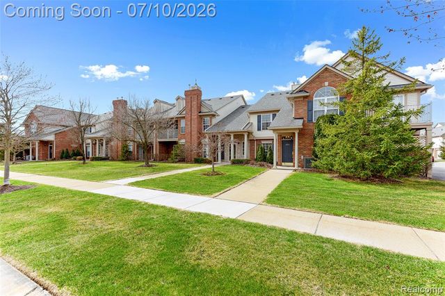 3553 Oakmonte Boulevard, Rochester, MI 48306
