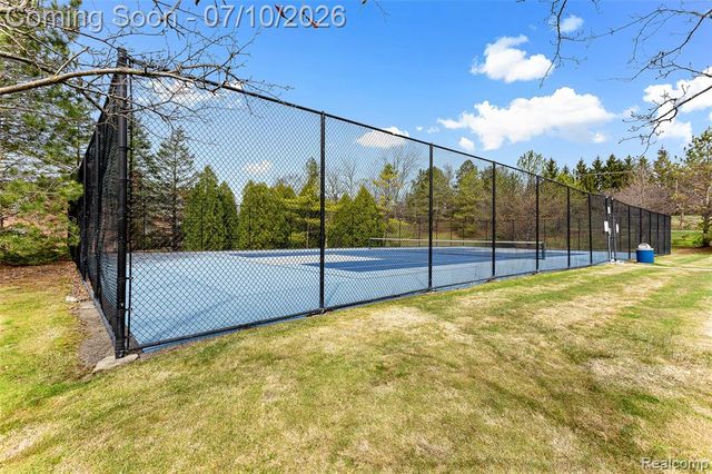 3553 Oakmonte Boulevard, Rochester, MI 48306