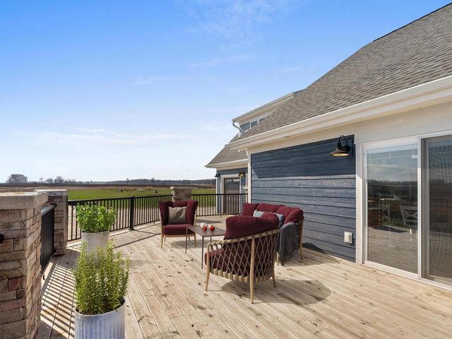 3202 Mirro DRIVE, Manitowoc, WI 54220
