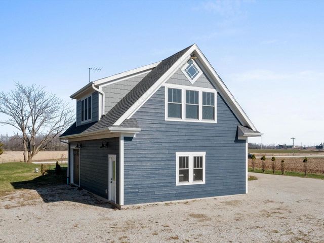 3202 Mirro DRIVE, Manitowoc, WI 54220