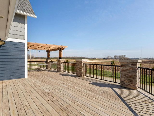 3202 Mirro DRIVE, Manitowoc, WI 54220