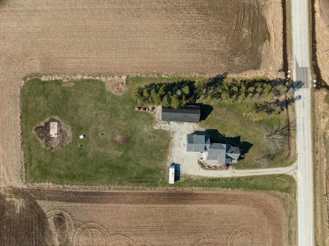 3202 Mirro DRIVE, Manitowoc, WI 54220