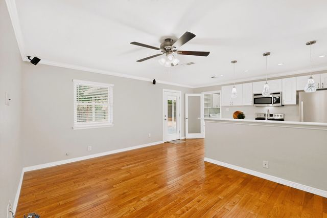 1207 Aransas Drive, Euless, TX 76039