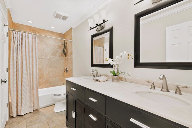 1207 Aransas Drive, Euless, TX 76039