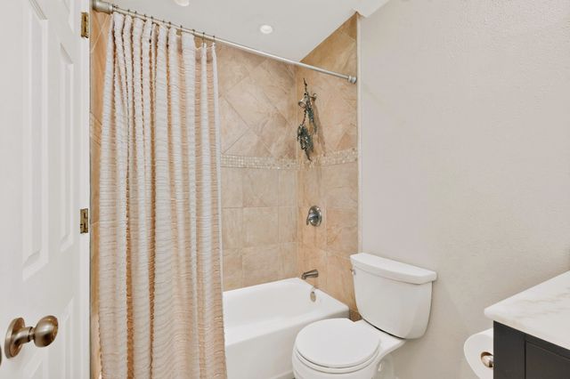 1207 Aransas Drive, Euless, TX 76039