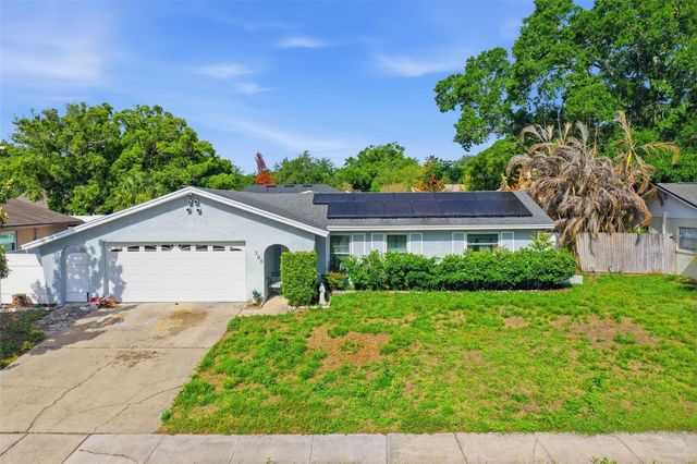 200 SIR LAWRENCE DRIVE, Sanford, FL 32773