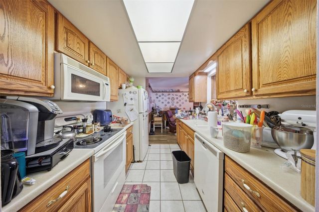 200 SIR LAWRENCE DRIVE, Sanford, FL 32773