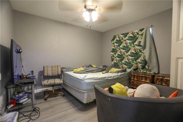 2406 Linhart AVE, Fort Myers, FL 33901