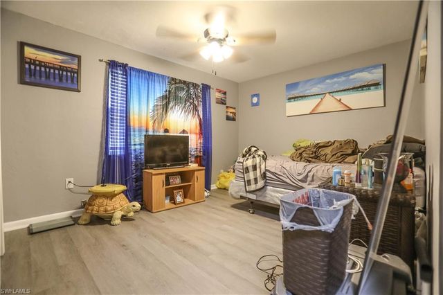 2406 Linhart AVE, Fort Myers, FL 33901