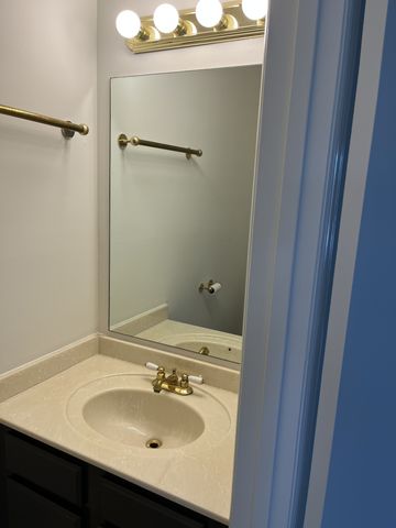 222 Edgewood Dr, Hendersonville, TN 37075