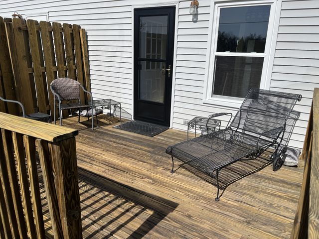 222 Edgewood Dr, Hendersonville, TN 37075