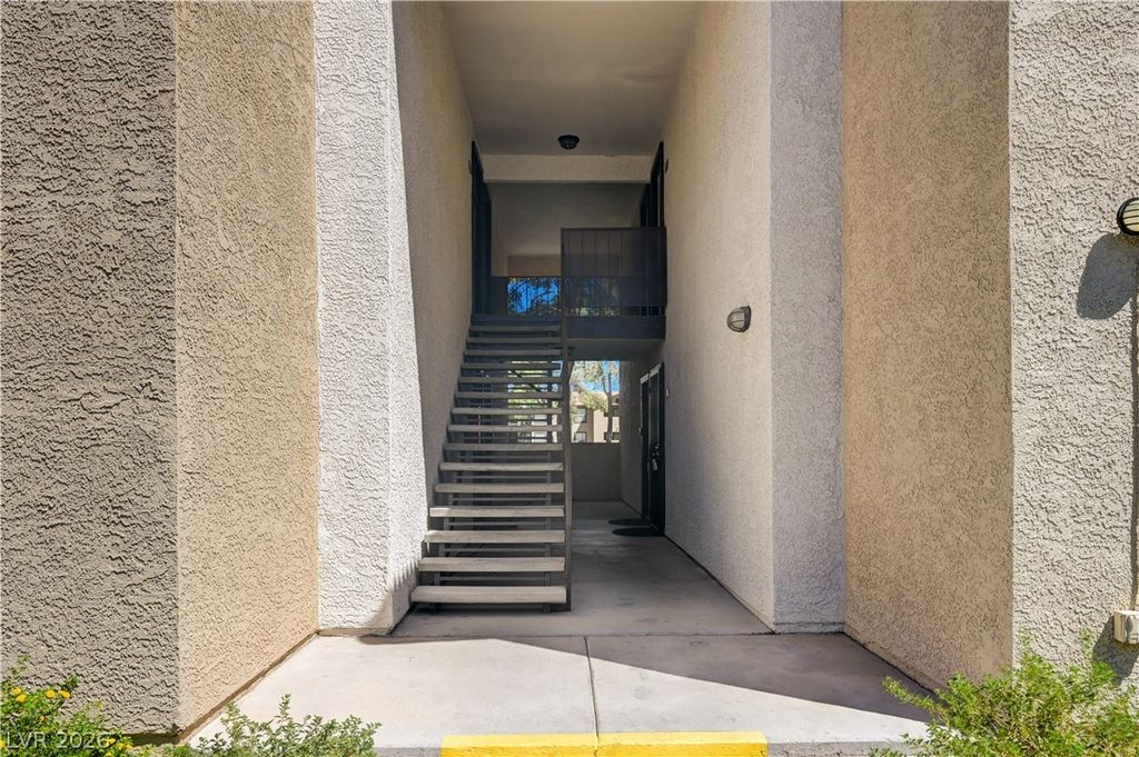 2451 North Rainbow Boulevard 2051, Las Vegas, NV 89108 — photo 3