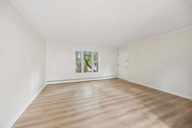 1535 Monroe Avenue 2, River Forest, IL 60305