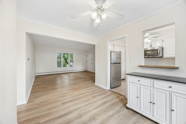 1535 Monroe Avenue 2, River Forest, IL 60305