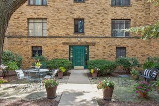 1535 Monroe Avenue 2, River Forest, IL 60305