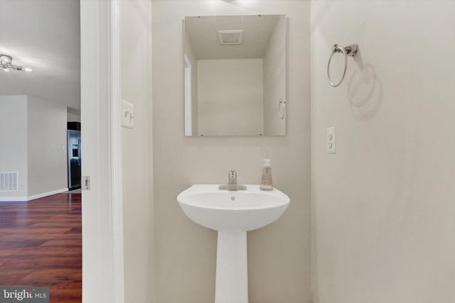 3410 SUMMER DR, Dover, PA 17315