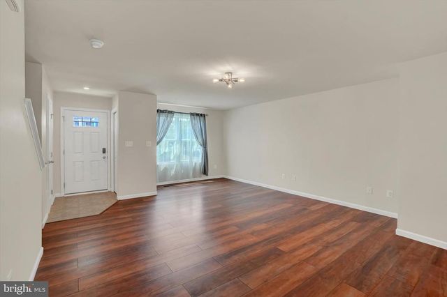 3410 SUMMER DR, Dover, PA 17315