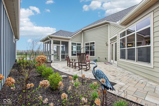 2895 Twain Drive, Carmel, IN 46033