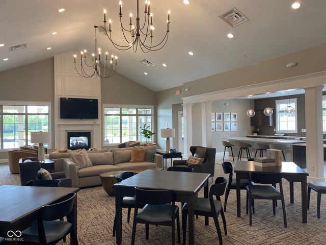 2895 Twain Drive, Carmel, IN 46033