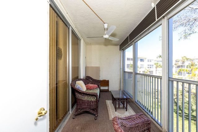 6850 Royal Palm Boulevard 212, Margate, FL 33063