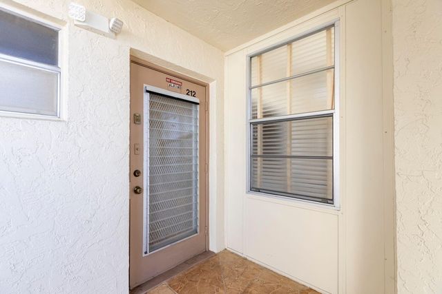 6850 Royal Palm Boulevard 212, Margate, FL 33063