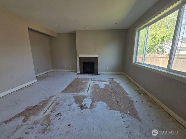8011 134th Street Ct E, Puyallup, WA 98373