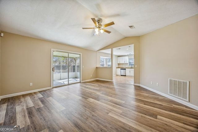 164 Lake Wellington Drive, Kingsland, GA 31548